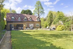 Photo 26- click for photo gallery